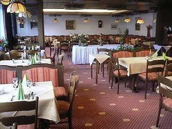 Zum Goldenen Faesschen Hotel 3*